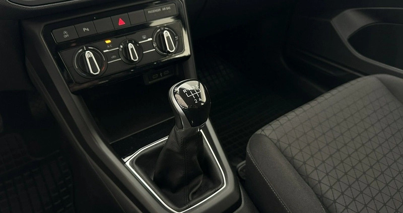 Volkswagen T-Cross cena 74000 przebieg: 67106, rok produkcji 2021 z Skalbmierz małe 781